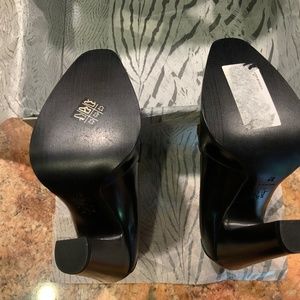 Alexander McQueen size 7 woman’s heels never worn